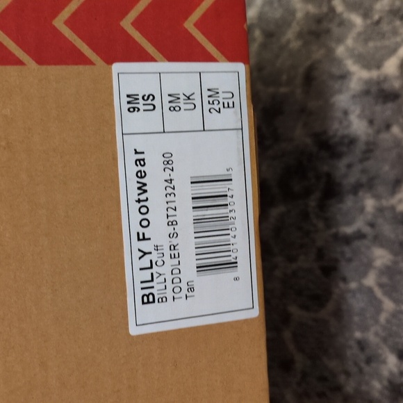 Billy Footwear Faux Shearling Cuff High Top Zip Sneaker. New in box! - Picture 6 of 6